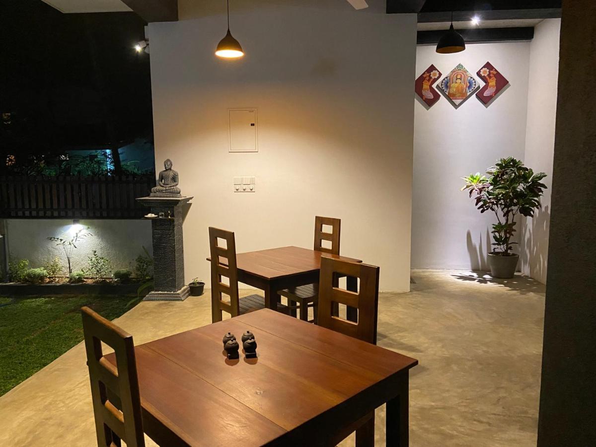 迪克韦勒 The Atrium Hiriketiya酒店 外观 照片